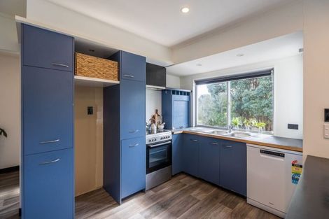 Photo of property in 52 Rutherford Drive, Waikanae Beach, Waikanae, 5036