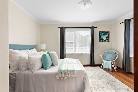 Photo of property in 15 East Street, Petone, Lower Hutt, 5012