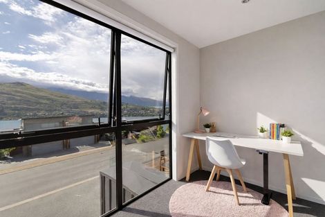 Photo of property in St Andrews Park, 42b Highview Terrace, Queenstown, 9300