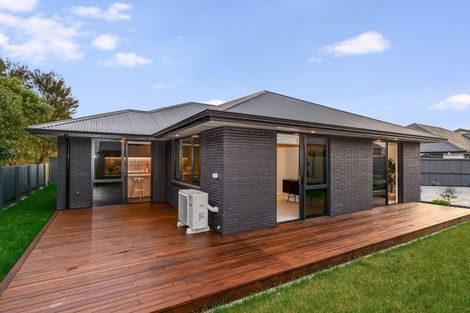 Photo of property in 18 Tekapo Road, Baverstock, 3200