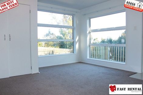 Photo of property in 132 Rangatira Road, Beach Haven, Auckland, 0626