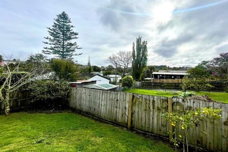 Photo of property in 1/77 Woodglen Road, Glen Eden, Auckland, 0602
