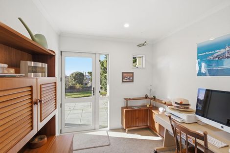 Photo of property in 4a Uldale Place, Westmorland, Christchurch, 8025