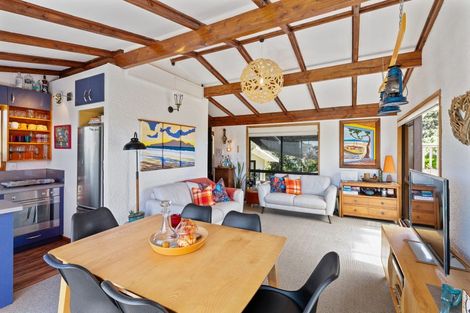Photo of property in 14 Hughes Street, Waikanae Beach, Waikanae, 5036