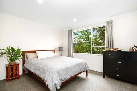 Photo of property in 2/15a Glen Road, Stokes Valley, Lower Hutt, 5019