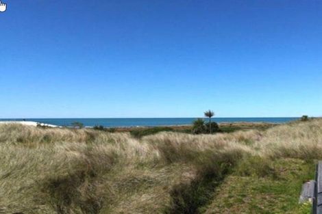 Photo of property in 28 Reefview Way, Flat Point, 5883