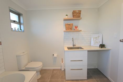 Photo of property in 147 Weld Street, Redwoodtown, Blenheim, 7201