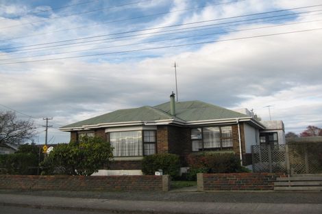 Photo of property in 35 Renfrew Street, Balclutha, 9230