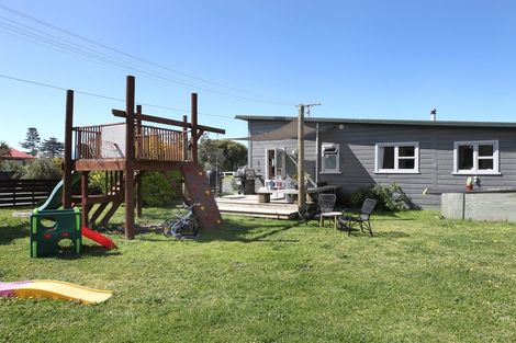 Photo of property in 12 Domain Road, Haumoana, 4102