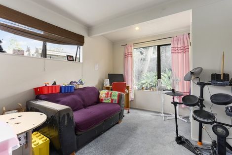 Photo of property in 27 Shadon Place, Stanmore Bay, Whangaparaoa, 0932