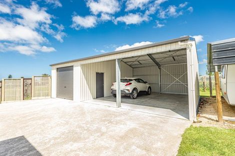 Photo of property in 23 Waitangi Road, Waverley, 4592