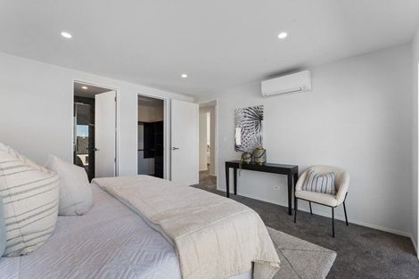 Photo of property in 7 Picnic Point Road, Hobsonville, Auckland, 0616