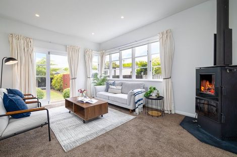 Photo of property in 1/58 Wilsons Road, Saint Martins, Christchurch, 8022