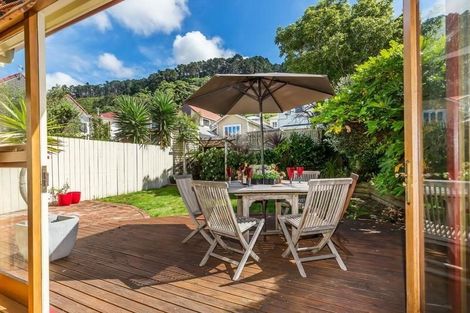 Photo of property in 128 Tinakori Road, Thorndon, Wellington, 6011