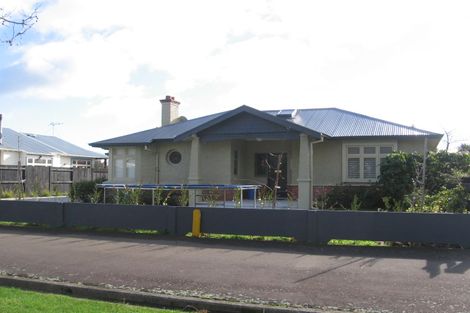 Photo of property in 23 Stanley Avenue, Palmerston North, 4414