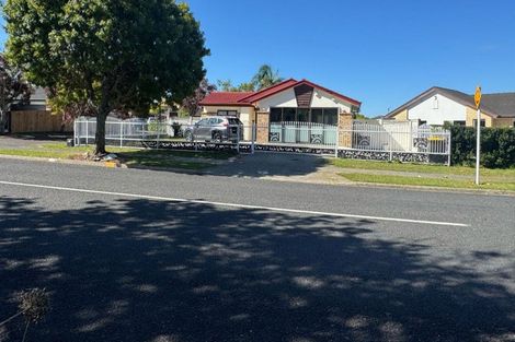 Photo of property in 87 Riverton Drive, Randwick Park, Auckland, 2105