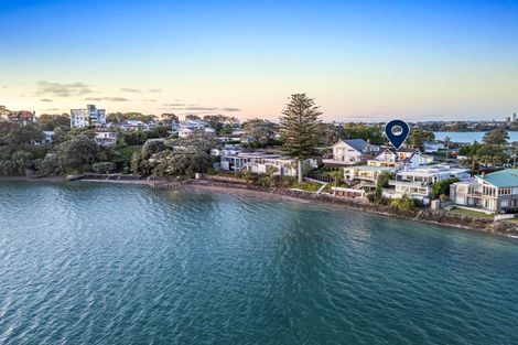 Photo of property in 5 Stanley Point Road, Stanley Point, Auckland, 0624