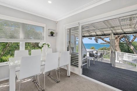 Photo of property in 11 Swann Beach Road, Stanmore Bay, Whangaparaoa, 0932