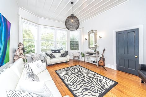 Photo of property in 24 Brassey Road, Saint Johns Hill, Whanganui, 4500