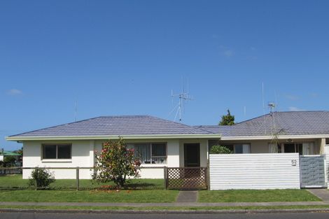 Photo of property in 52 Concord Avenue, Mount Maunganui, 3116