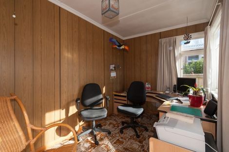 Photo of property in 42 Athol Terrace, Upper Riccarton, Christchurch, 8041