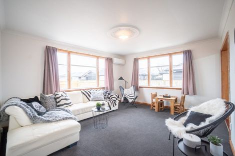 Photo of property in 22c Roberts Line, Kelvin Grove, Palmerston North, 4414