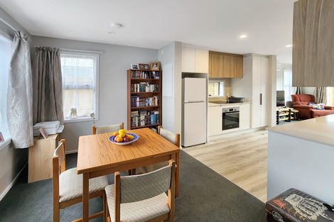 Photo of property in 5/6 Peel Place, Wainuiomata, Lower Hutt, 5014