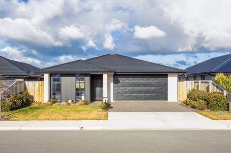 Photo of property in 36 Crossley Avenue, Woodend, 7610
