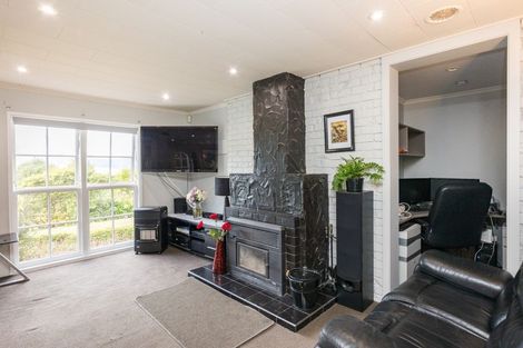 Photo of property in 77 Grove Road, Ashhurst, Palmerston North, 4470
