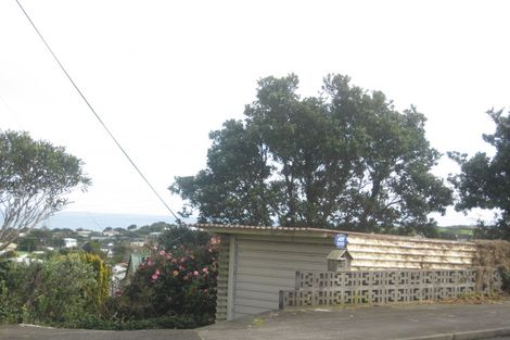 Photo of property in 13 Mount View Place, Spotswood, New Plymouth, 4310