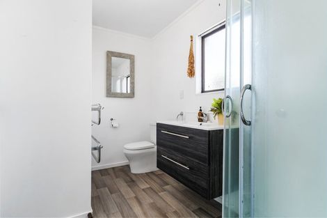 Photo of property in 16b Doncaster Drive, Papamoa Beach, Papamoa, 3118