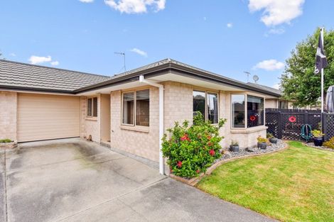 Photo of property in 16b Dennis Taylor Court, Paraparaumu, 5032