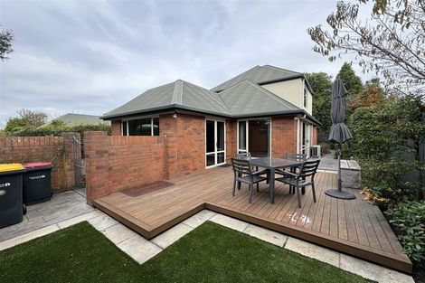 Photo of property in 2/3a Chilcombe Street, Ilam, Christchurch, 8041