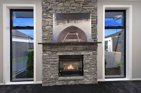 Photo of property in 34 Helen June Avenue, Flagstaff, Hamilton, 3210