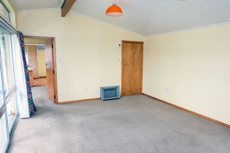 Photo of property in 5 Stuart Street, Holmes Hill, Oamaru, 9401