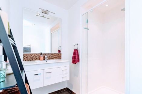 Photo of property in 36 Rakeiora Grove, Korokoro, Lower Hutt, 5012