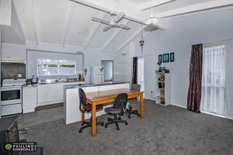 Photo of property in 8a Bloomfield Place, Onerahi, Whangarei, 0110