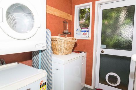 Photo of property in 5 Manila Street, Dannevirke, 4930