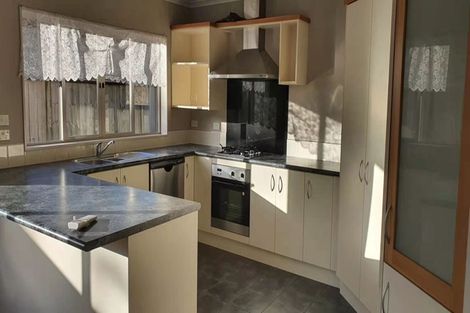 Photo of property in 121 Middlefield Drive, Flat Bush, Auckland, 2016