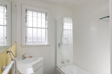 Photo of property in 33 Paisley Street, Awapuni, Palmerston North, 4412