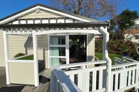 Photo of property in 14 Sale Street, Cockle Bay, Auckland, 2014