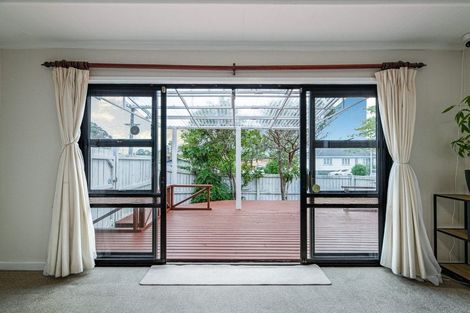 Photo of property in 1/31 Arawa Street, New Lynn, Auckland, 0600