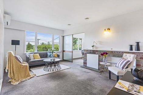 Photo of property in 1/236 Rangatira Road, Beach Haven, Auckland, 0626