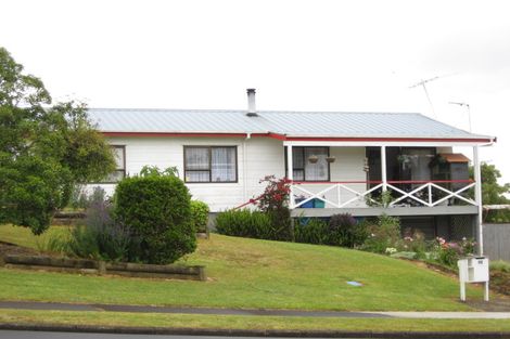 Photo of property in 15 Willowbrook, Pukekohe, 2120
