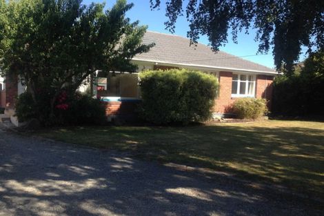 Photo of property in 12 Dickson Crescent, Hornby, Christchurch, 8042