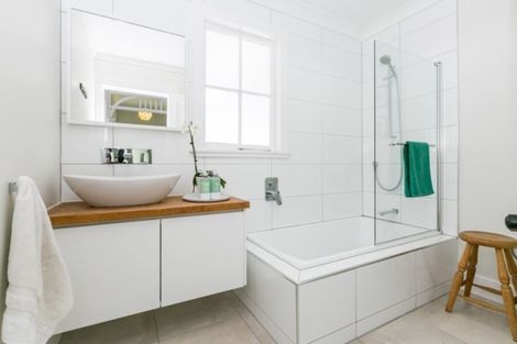 Photo of property in 1001 Plunket Street, Saint Leonards, Hastings, 4120