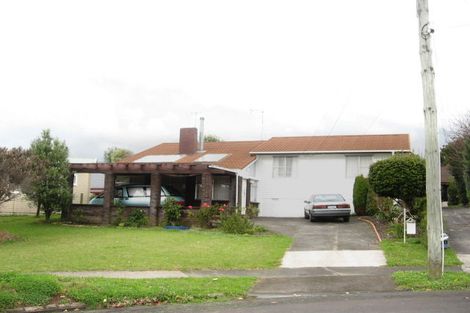 Photo of property in 24 Ussher Place, Pakuranga Heights, Auckland, 2010