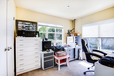 Photo of property in 3/14 Bournemouth Terrace, Murrays Bay, Auckland, 0630