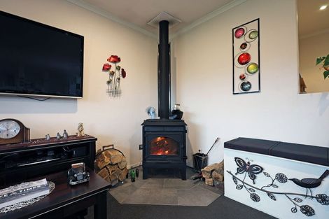 Photo of property in 6 Essex Street, Weston, Oamaru, 9401