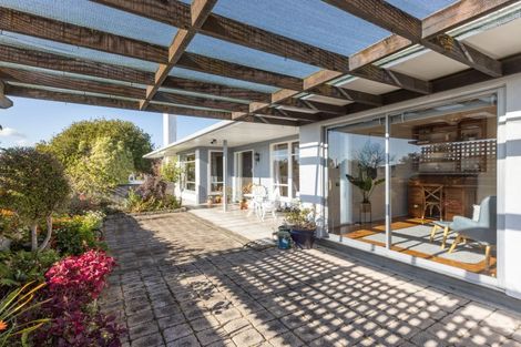 Photo of property in 14 Durham Drive, Havelock North, 4130